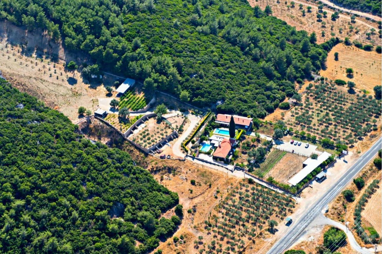 Turnaboğazı Çiftlik Hotel Esmirna Exterior foto